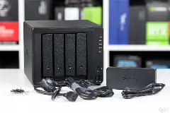 Synology 4-Bay DiskStation DS425