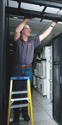 APC START-UP Service 5X8 RT 6kva