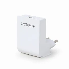 Gembird Universal charger, 2.1 A, white color