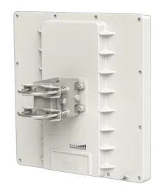 MikroTik QRT-5 High power 5GHz 23dBi antenna