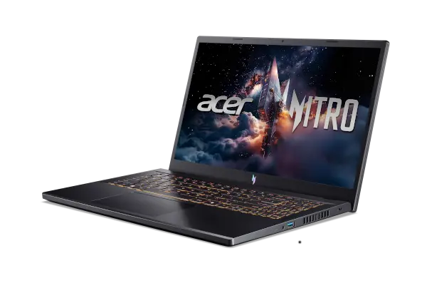 Acer Nitro V15 Core7-240H/16GB/1TB/5050/15,6"/DOS